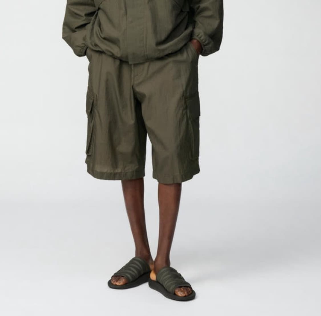 유니클로 C 카고 버뮤다 팬츠 상품이미지2