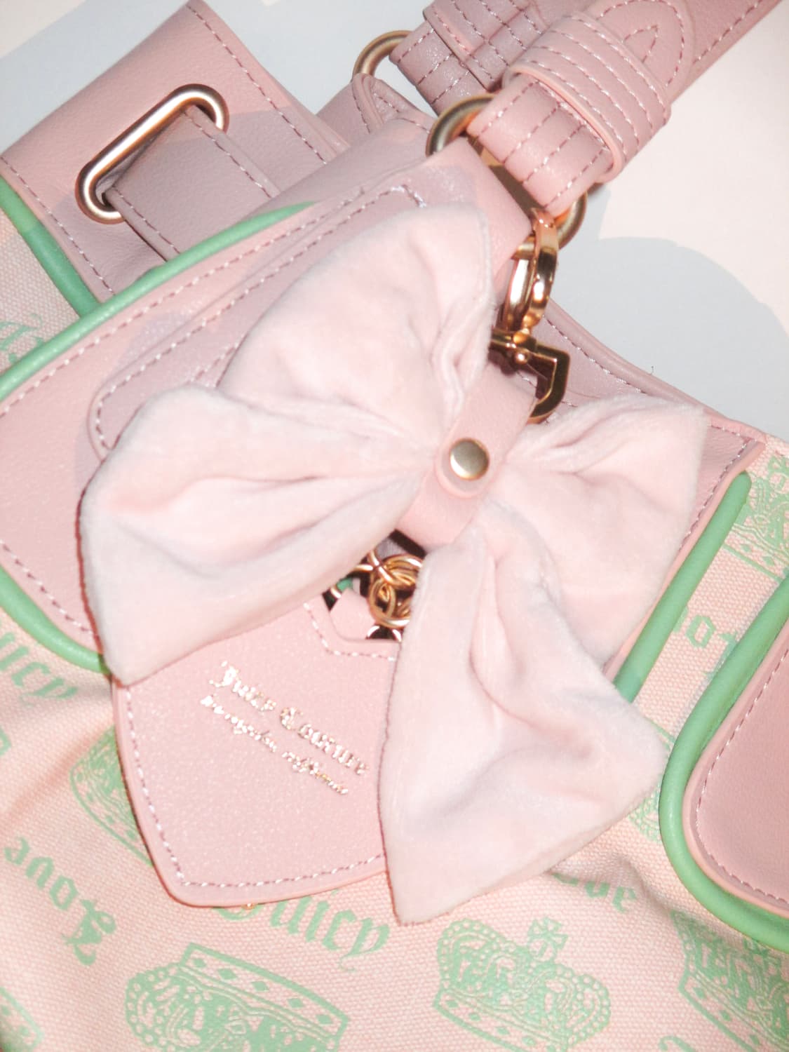 쥬시 꾸뛰르 민트&핑크 레트로 캔디백 + 리본 챰 상품이미지4