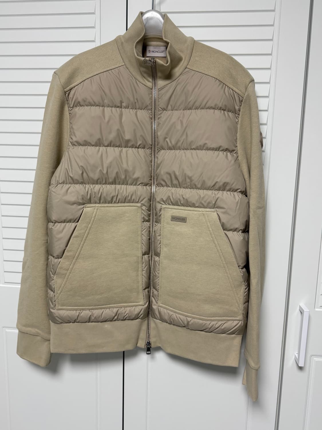 몽클레어 남성 패치 캐시미어 집업 가디건 상품이미지2