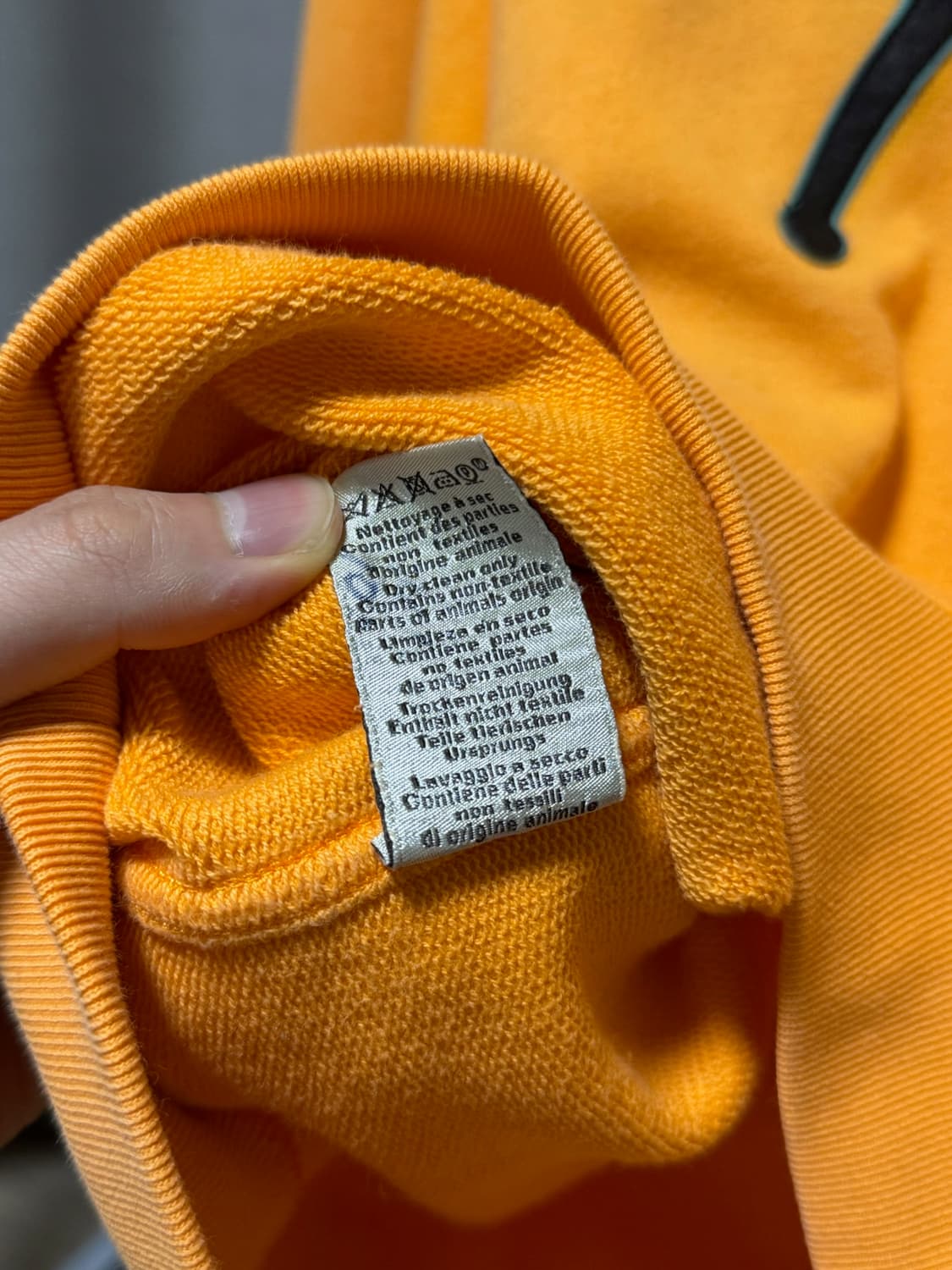 에르메스 그래픽 프린트 크루 넥 풀오버 맨투맨 옐로우 L  상품이미지8