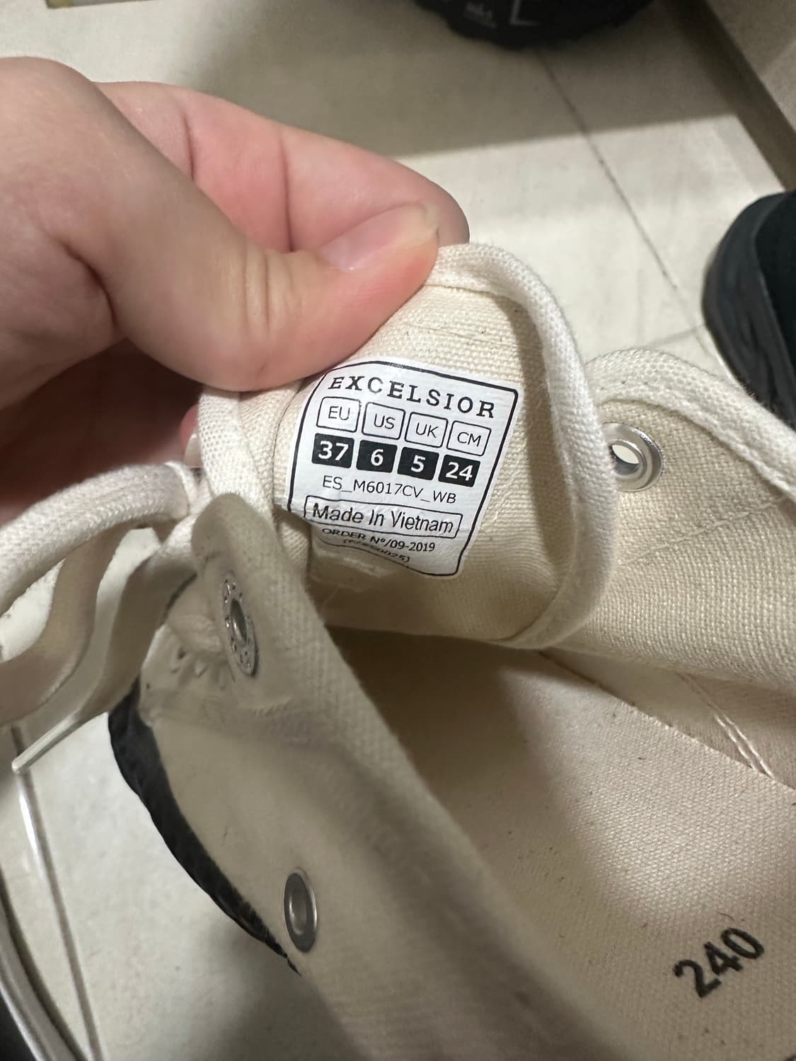 엑셀시오르 스니커즈 240 상품이미지3