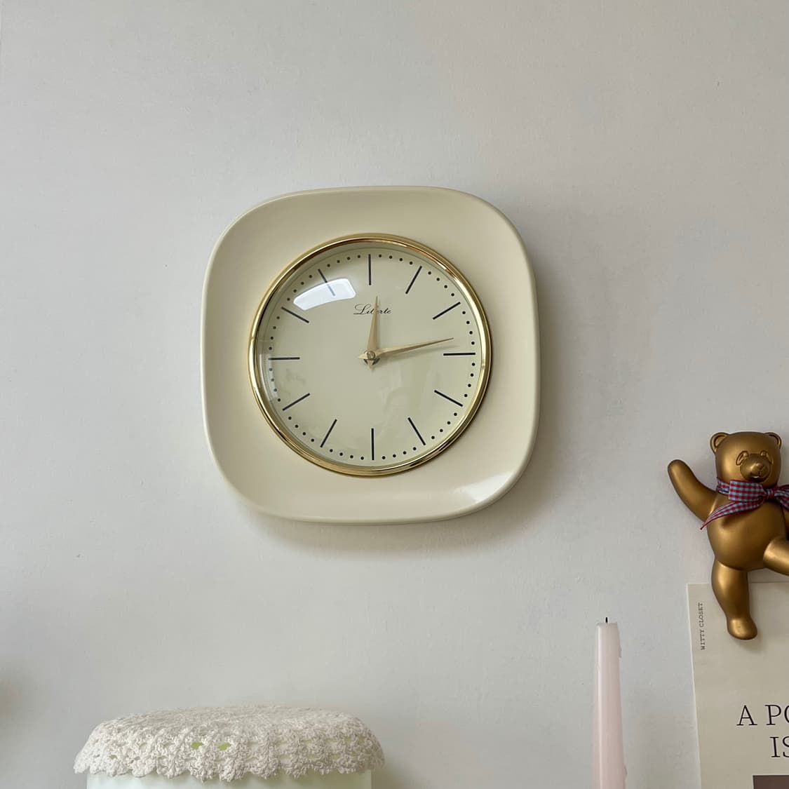 스퀘어 빈티지 벽시계 버터컬러 상품이미지3
