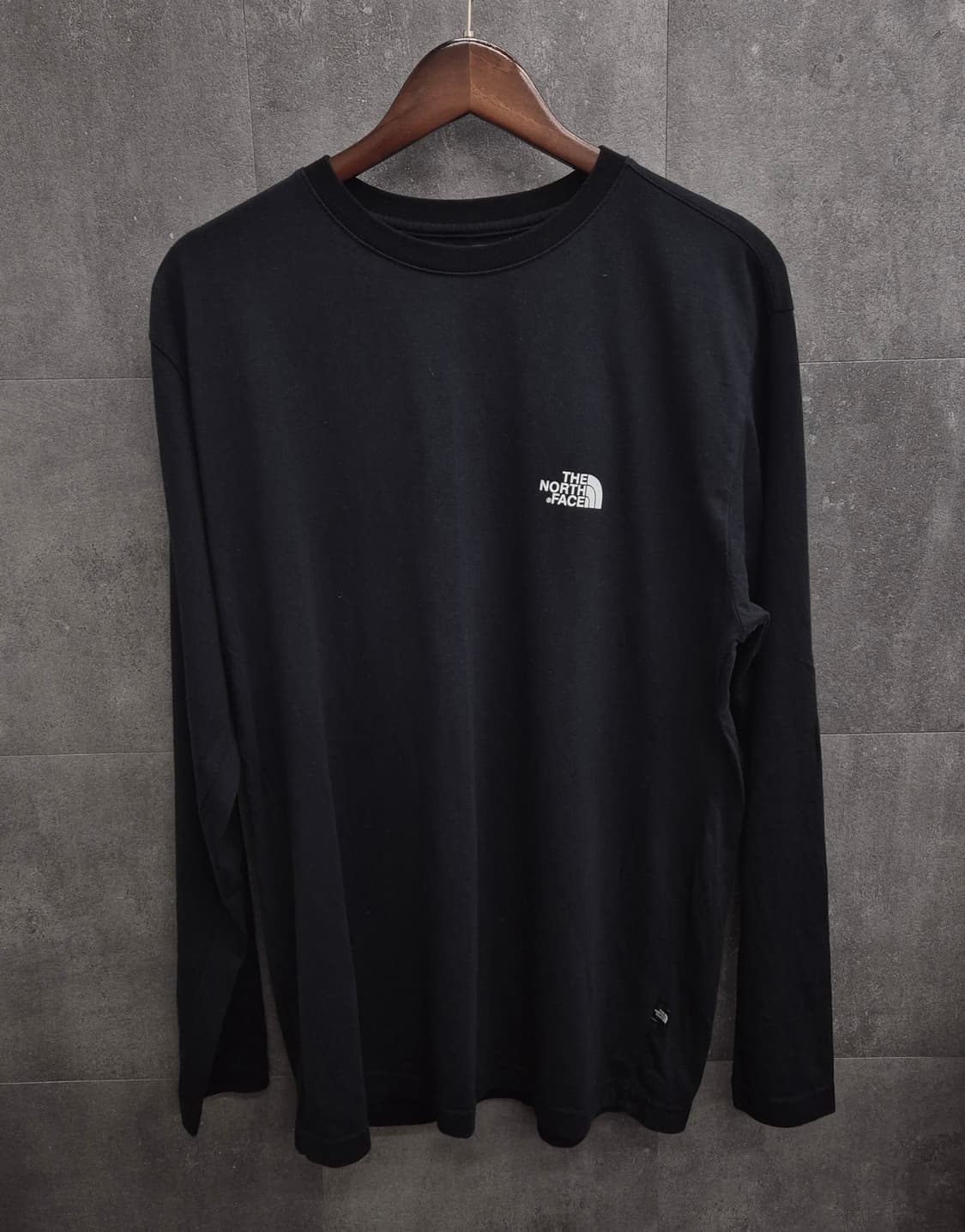 THE NORTH FACE / 백 로고 긴팔티 XL 상품이미지1