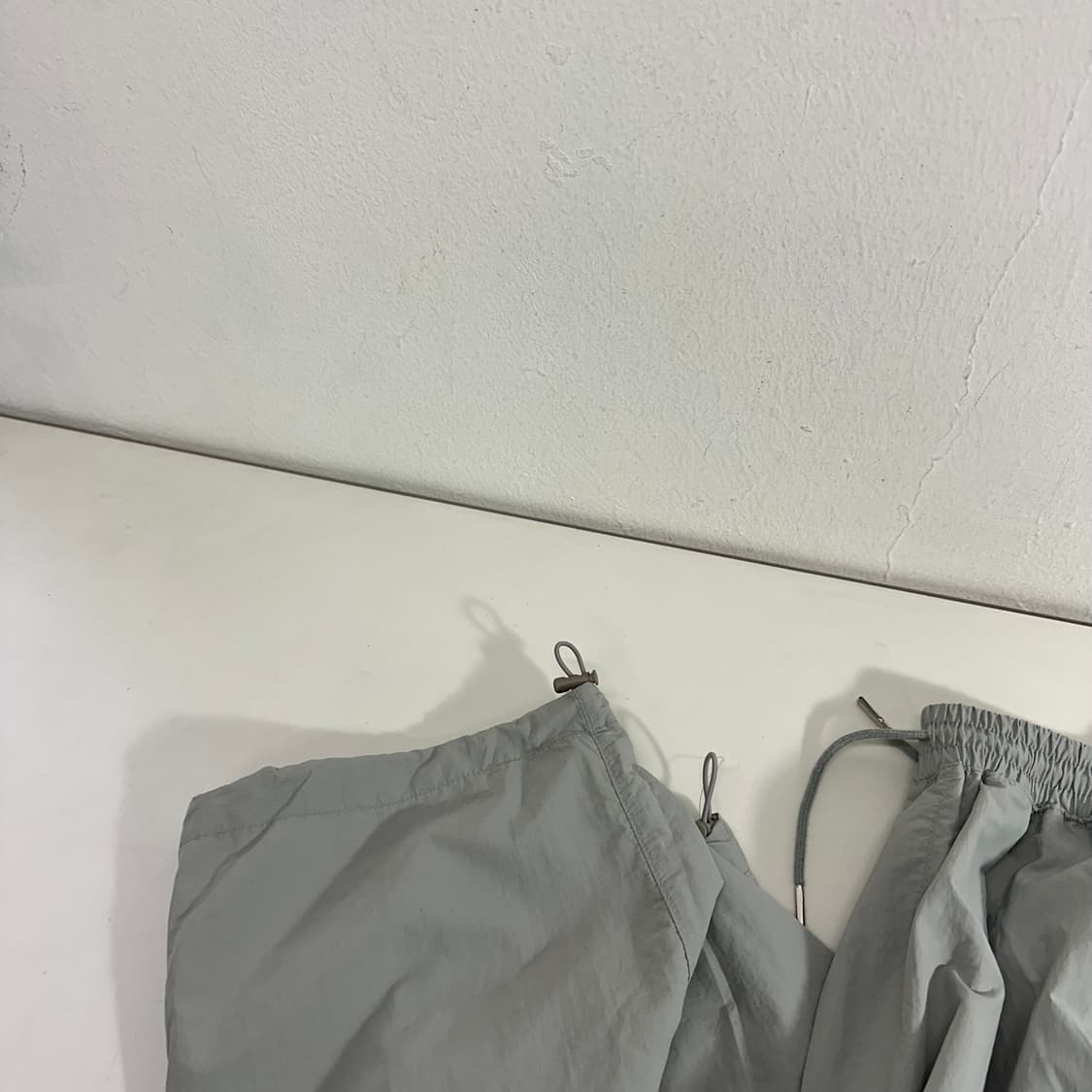 L 낫포너드 그레이 세미와이드핏 카고 나일론팬츠 상품이미지2