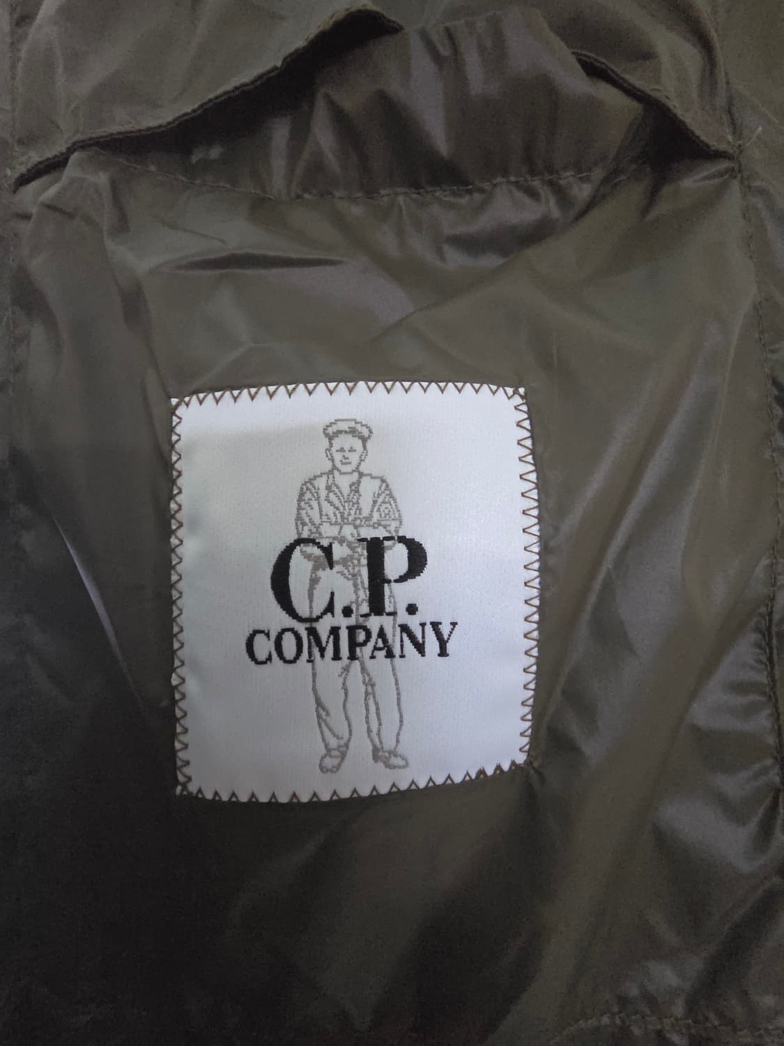 25fw) cp컴퍼니 디디쉘 dd쉘 상품이미지5