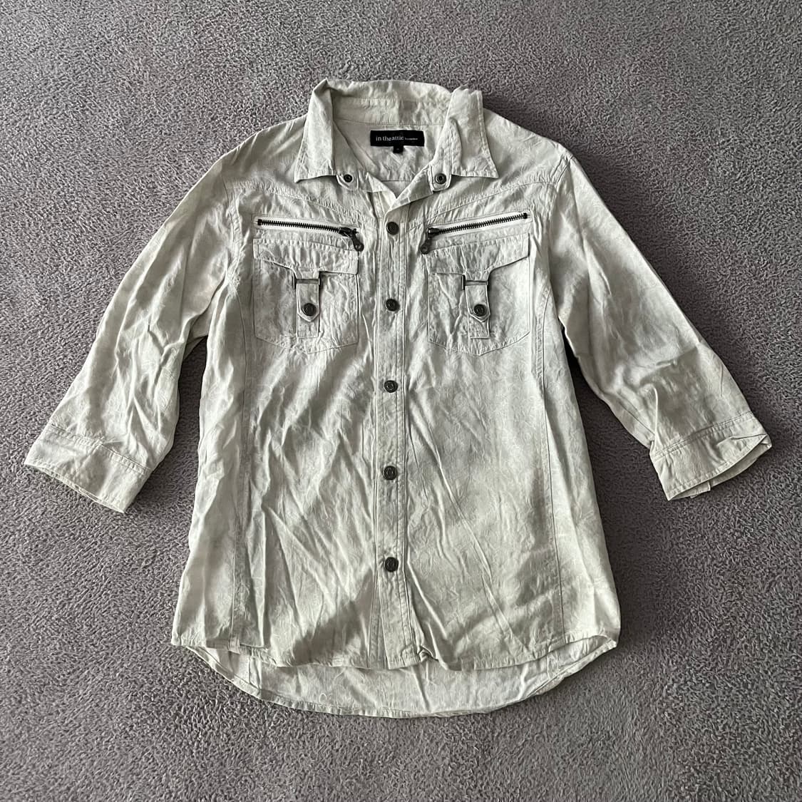 In the attic  jacket 상품이미지1