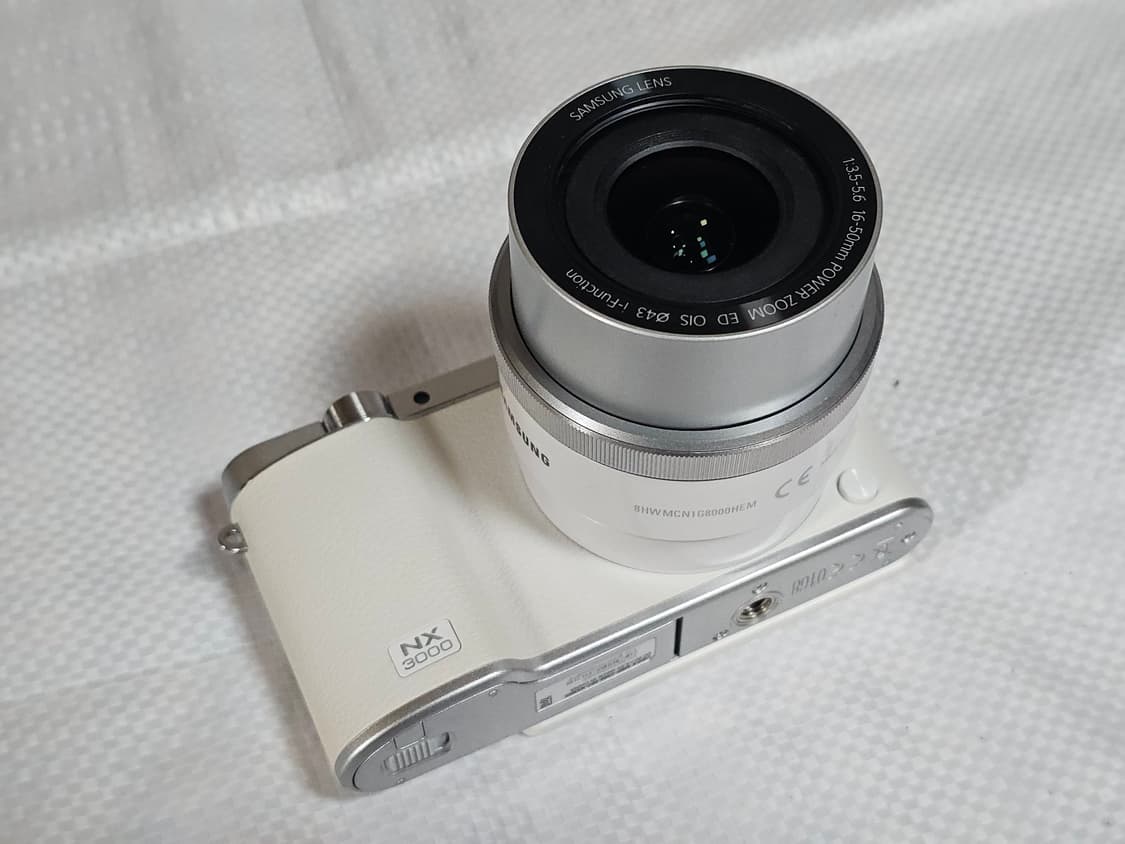 삼성 NX3000 미러리스 카메라 화이트 상품이미지6