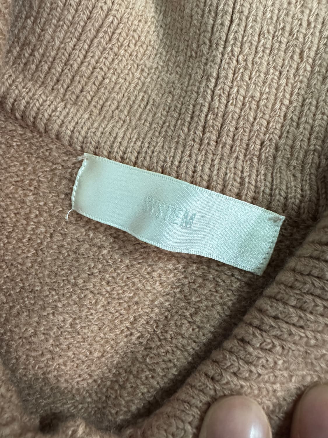 여성 한섬 시스템 귀여운 단추 카라 가디건 상품이미지3