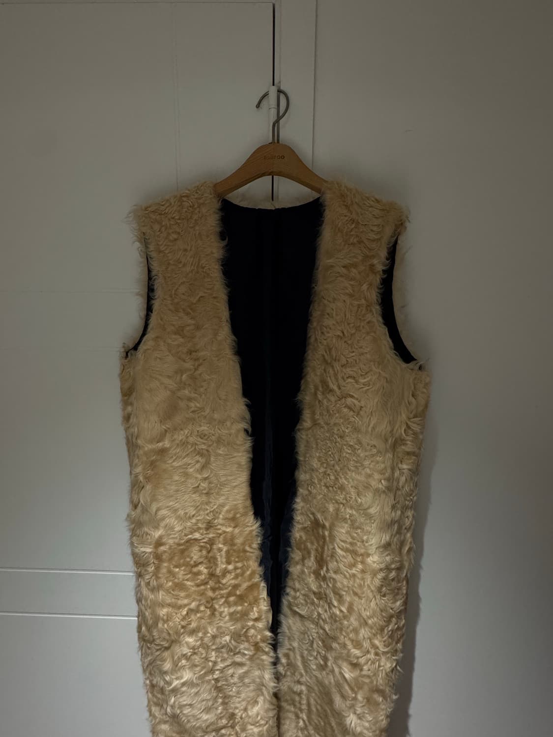 양털 롱베스트 네이비 상품이미지2