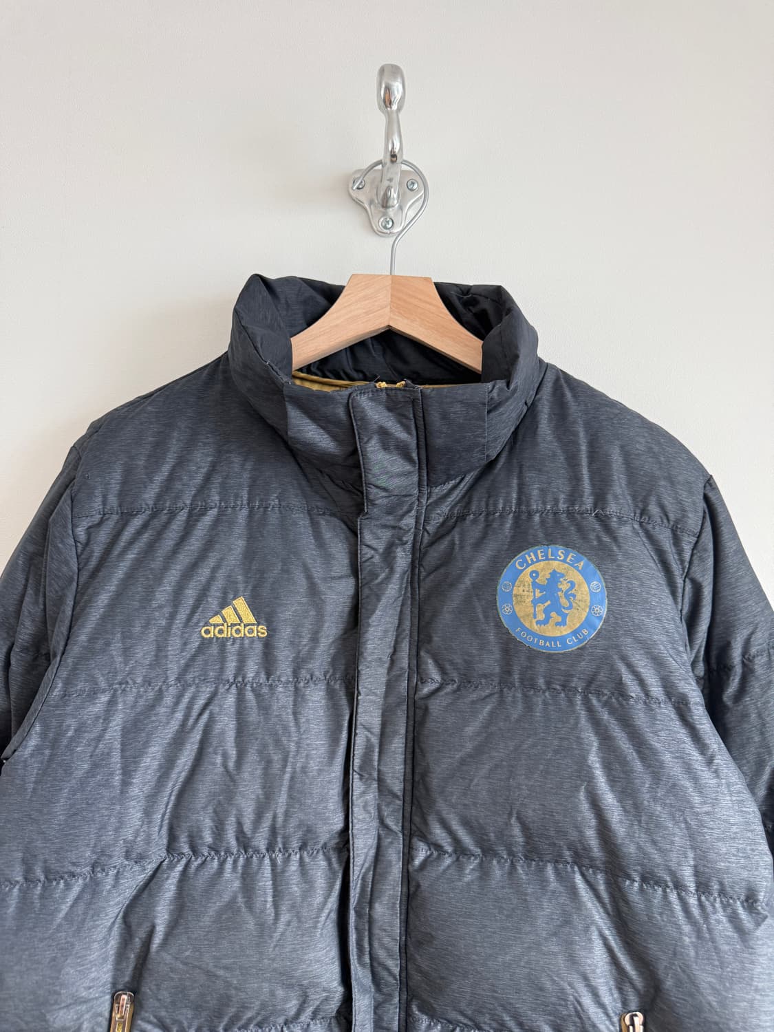 아디다스(adidas) 첼시 다운 패딩 상품이미지2