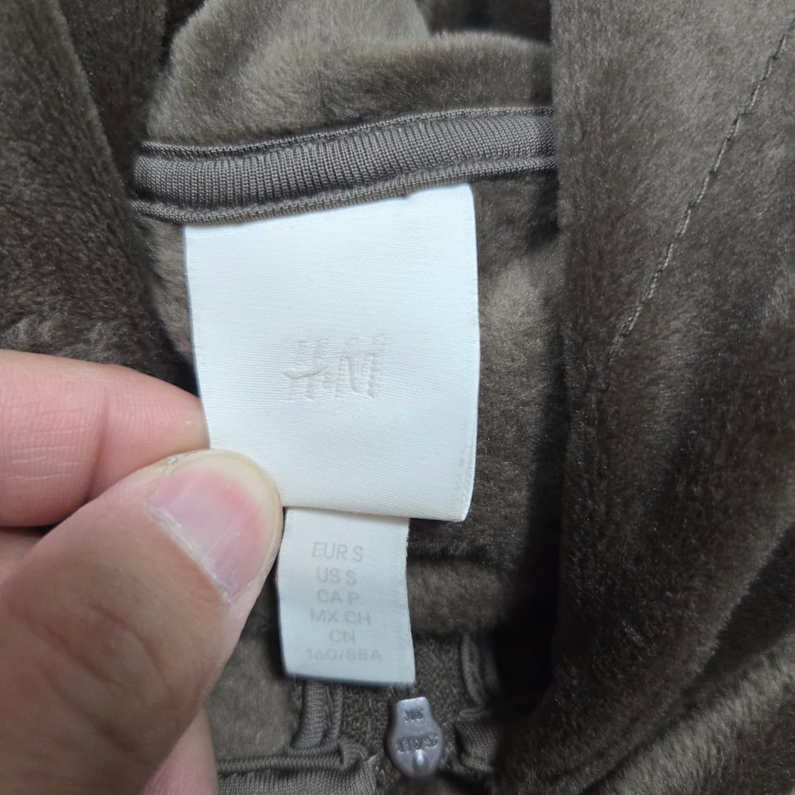 ✨ (만원 빈티지) H&M 벨벳 벨루어 후드 집업  상품이미지3