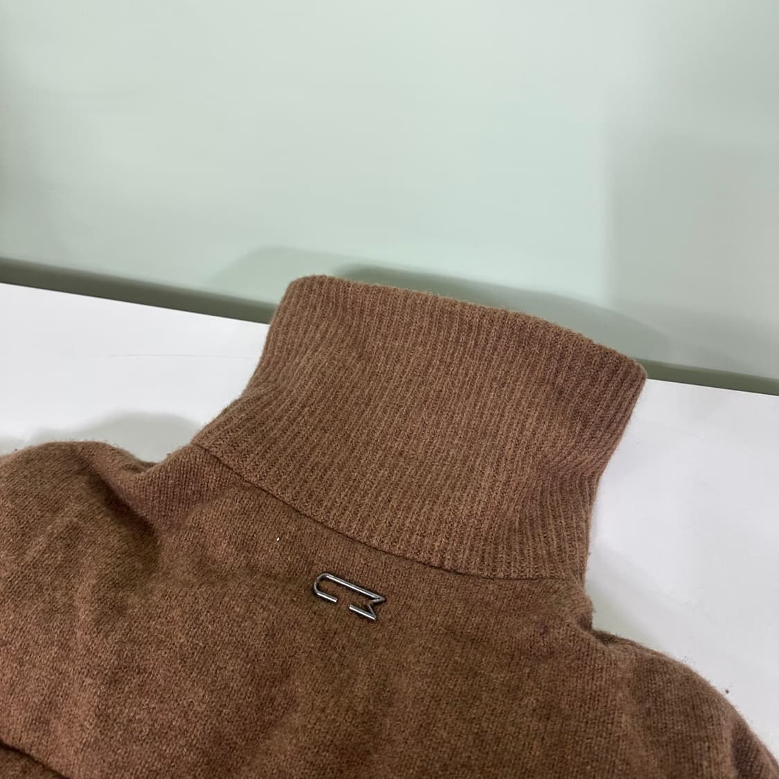 L 우마뭉 브라운 니트패딩 상품이미지9