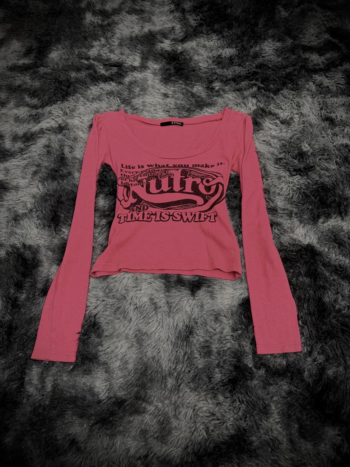 핑크 y2k 퍼프숄더 크롭 레터링 긴팔 상품이미지1