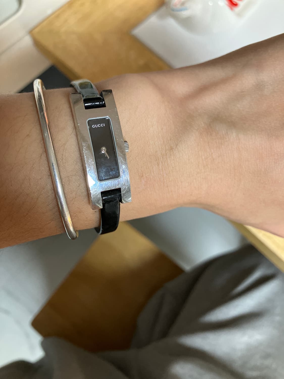 구찌 정품 3900L 슬림 스트랩 블랙 손목시계 상품이미지1