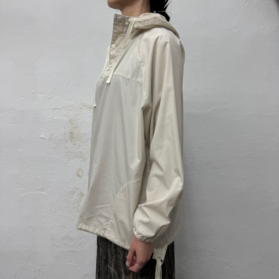 B:MING by BEAMS 아이보리 3버튼 집업 하이넥 후드 아노락 상품이미지2