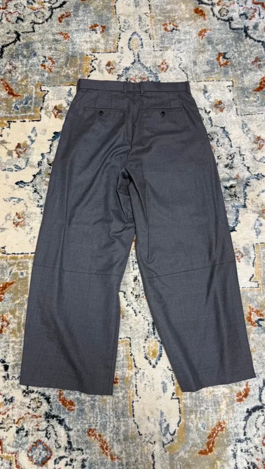 헤칭룸 커브드팬츠 그레이 4사이즈 상품이미지1