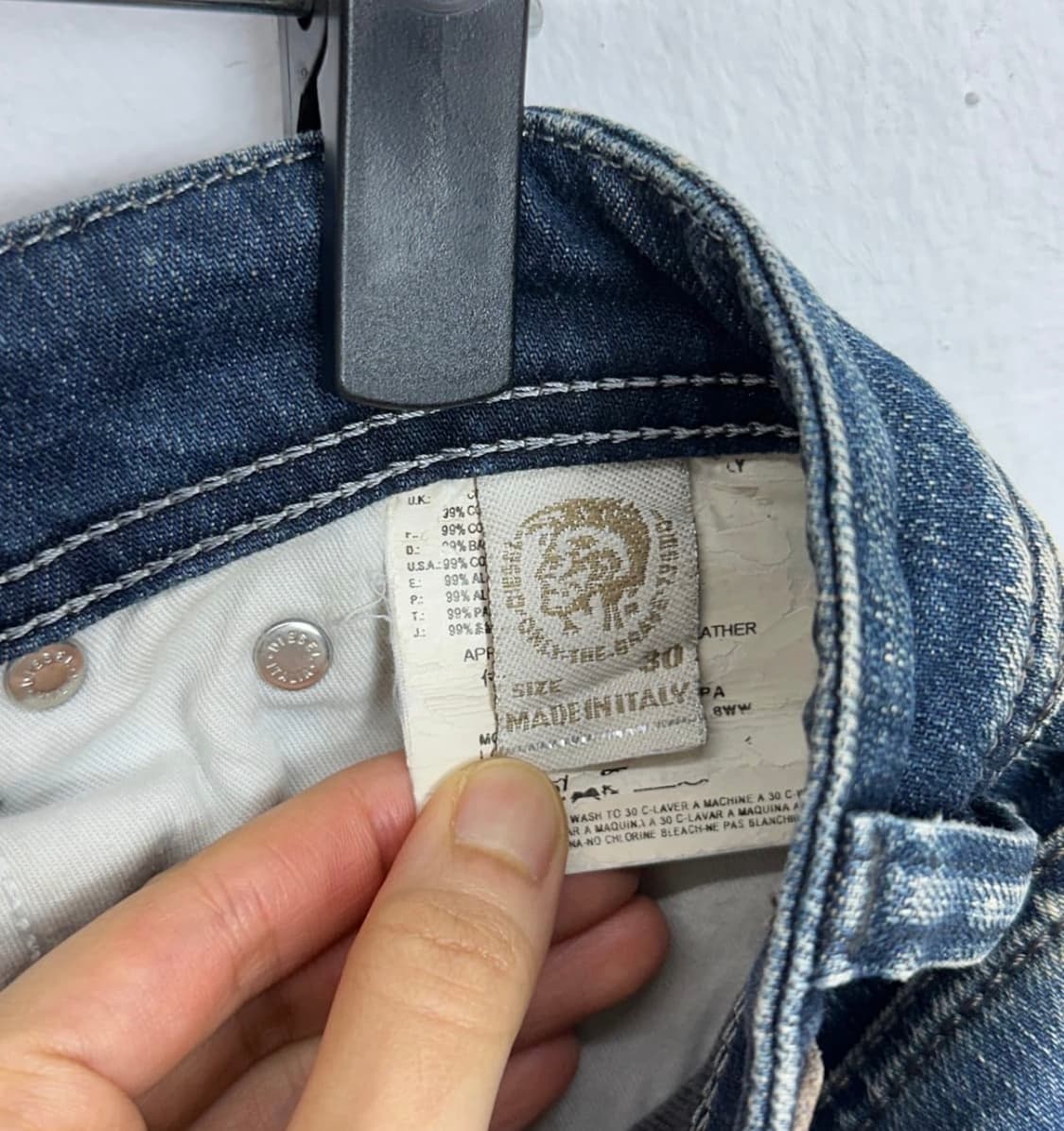 디젤 Diesel OOSWW Stretch Distressed Denim 상품이미지4