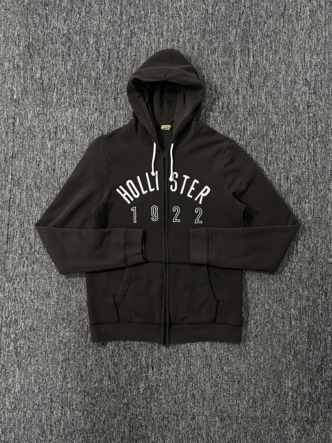 홀리스터 아치로고 후드 집업 상품이미지1