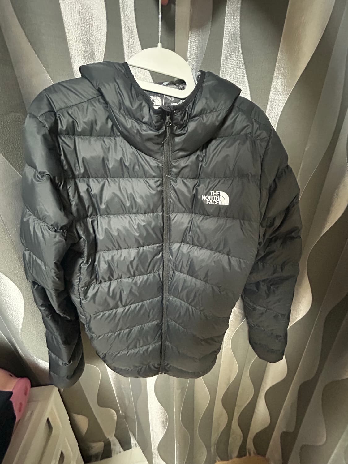 노스페이스 경량패딩 상품이미지1