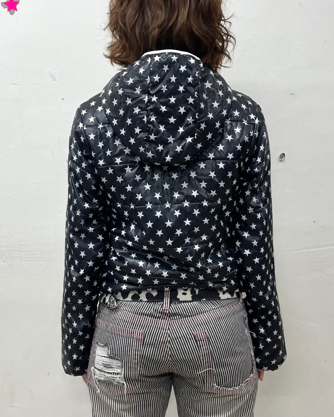 Glossy star black padded jacket 상품이미지3