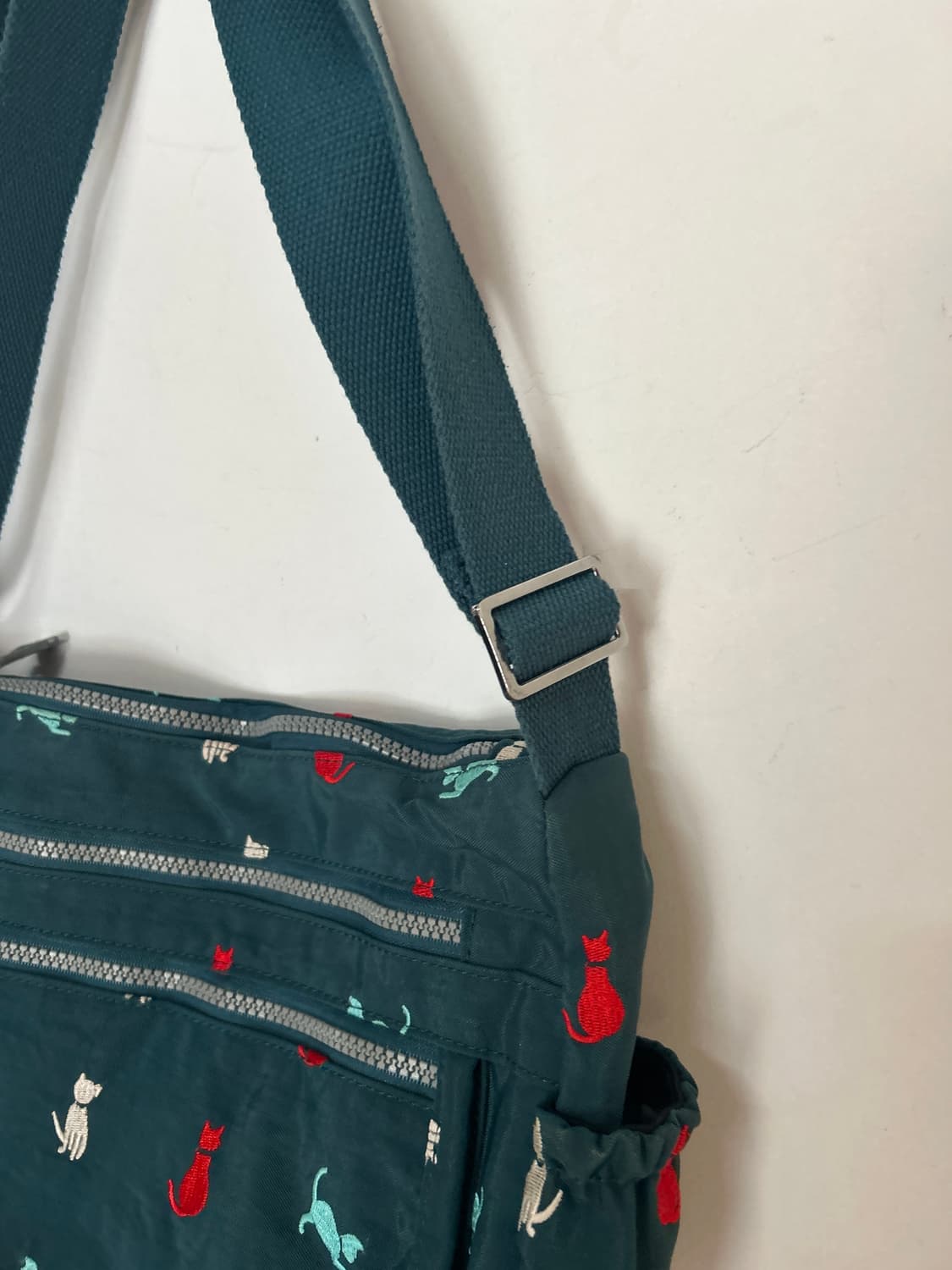 고양이 지퍼 크로스백  상품이미지3