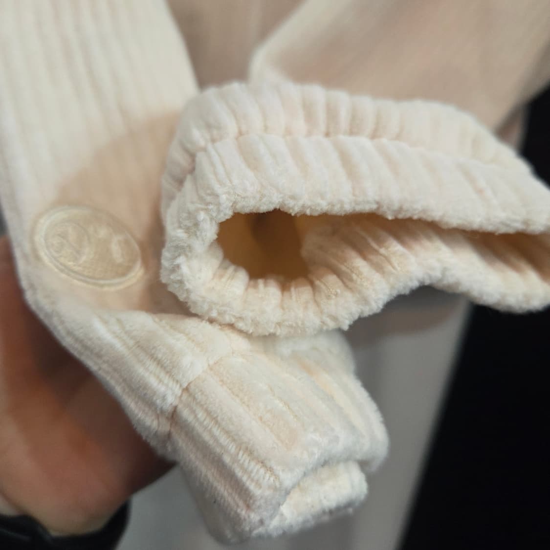 다이나핏 여성 세미오버핏 브리즈 코듀로이 집업 YWU23105 상품이미지2