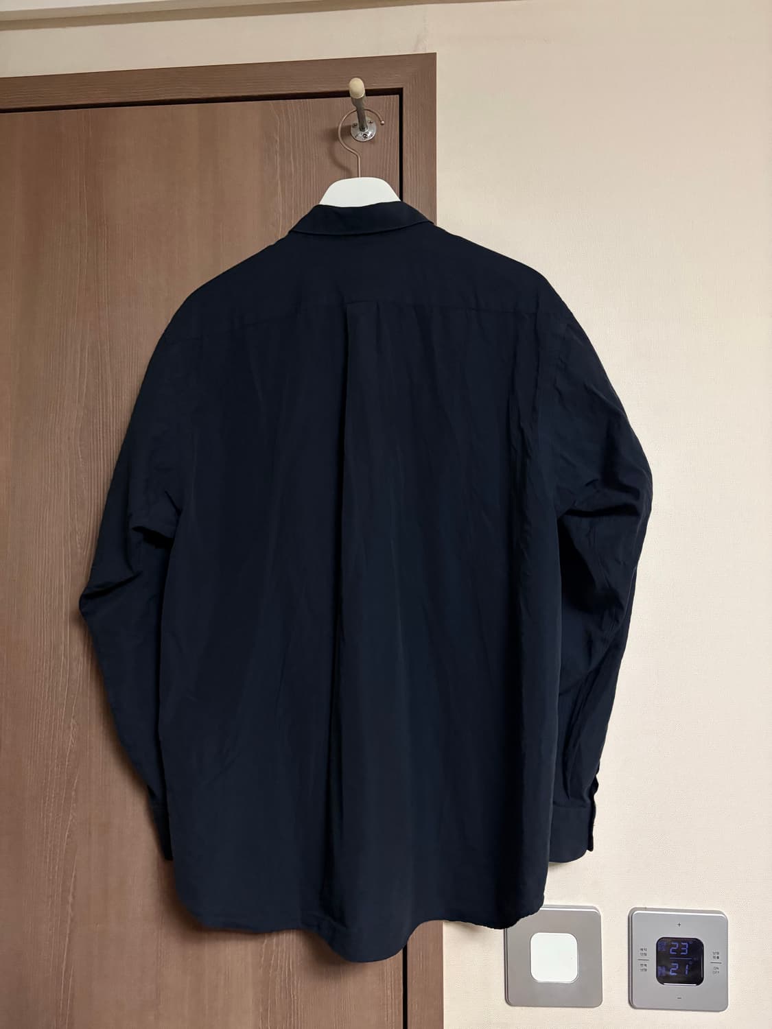 [1]23ss 코모리 셔츠 네이비 상품이미지2