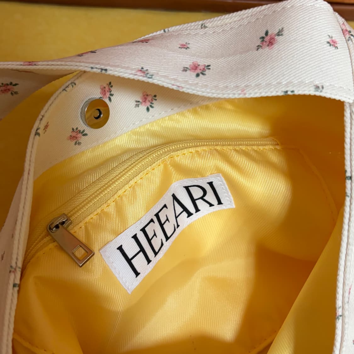 히어리 릴리 리본 토트백 플로랄 상품이미지5