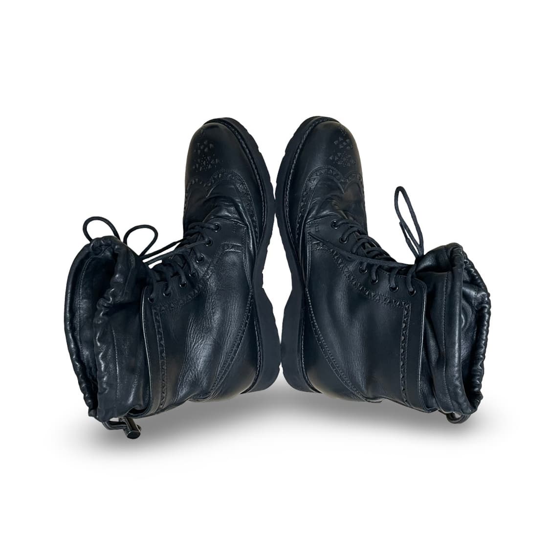 프라다 브로그 레더 하이탑 부츠 상품이미지3