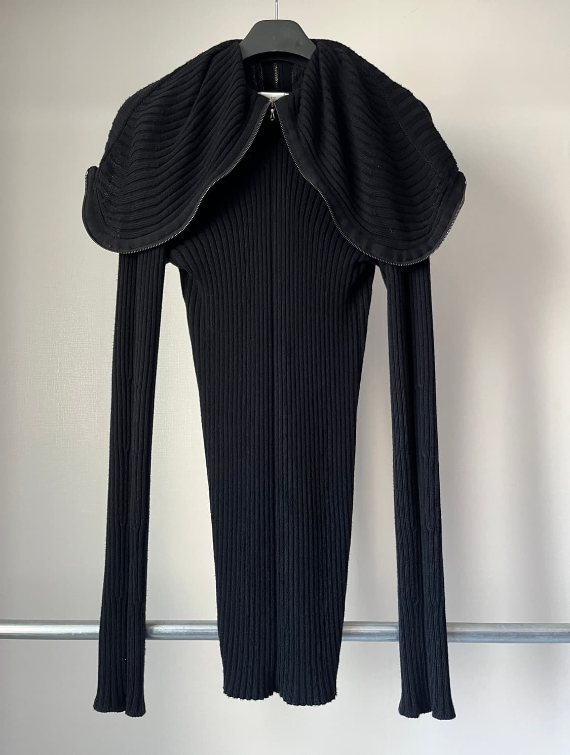 Julius AW06 Multi-Zip Rib Knitted Hoodie 상품이미지5