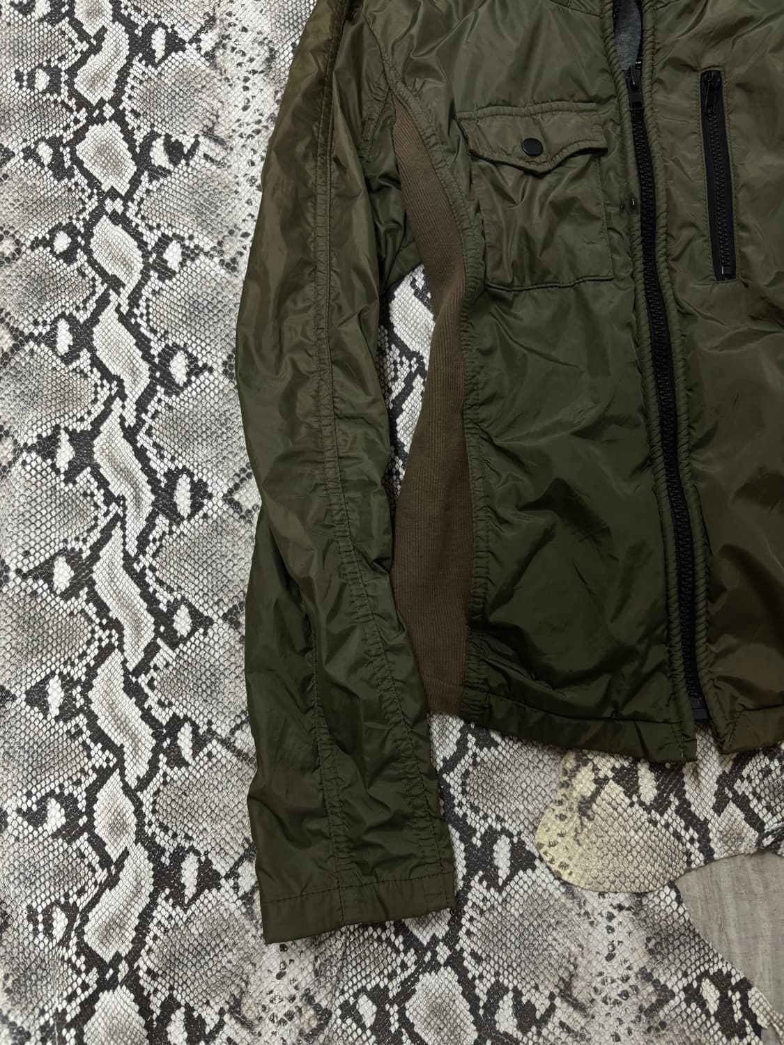 “Vintage” 00’s Design Khaki Bono Hooded  상품이미지2