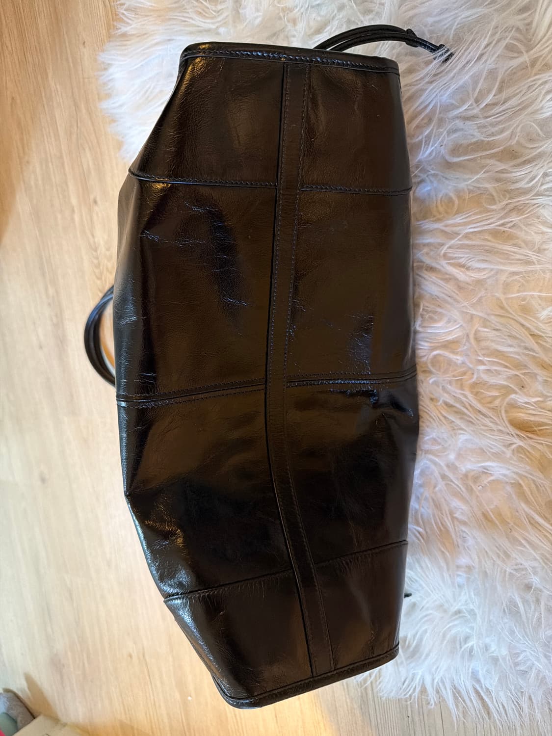 Prada Bonnie Extra Large Leather Handbag 상품이미지3