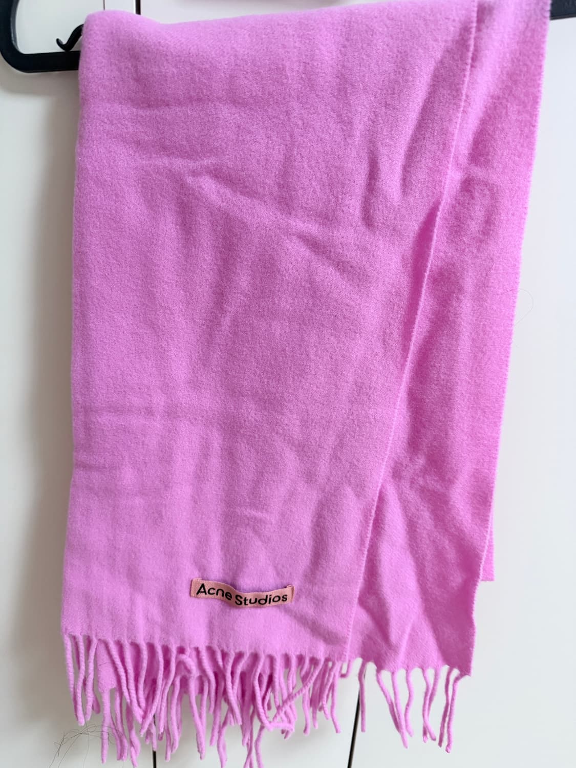 아크네스튜디오 상품이미지1