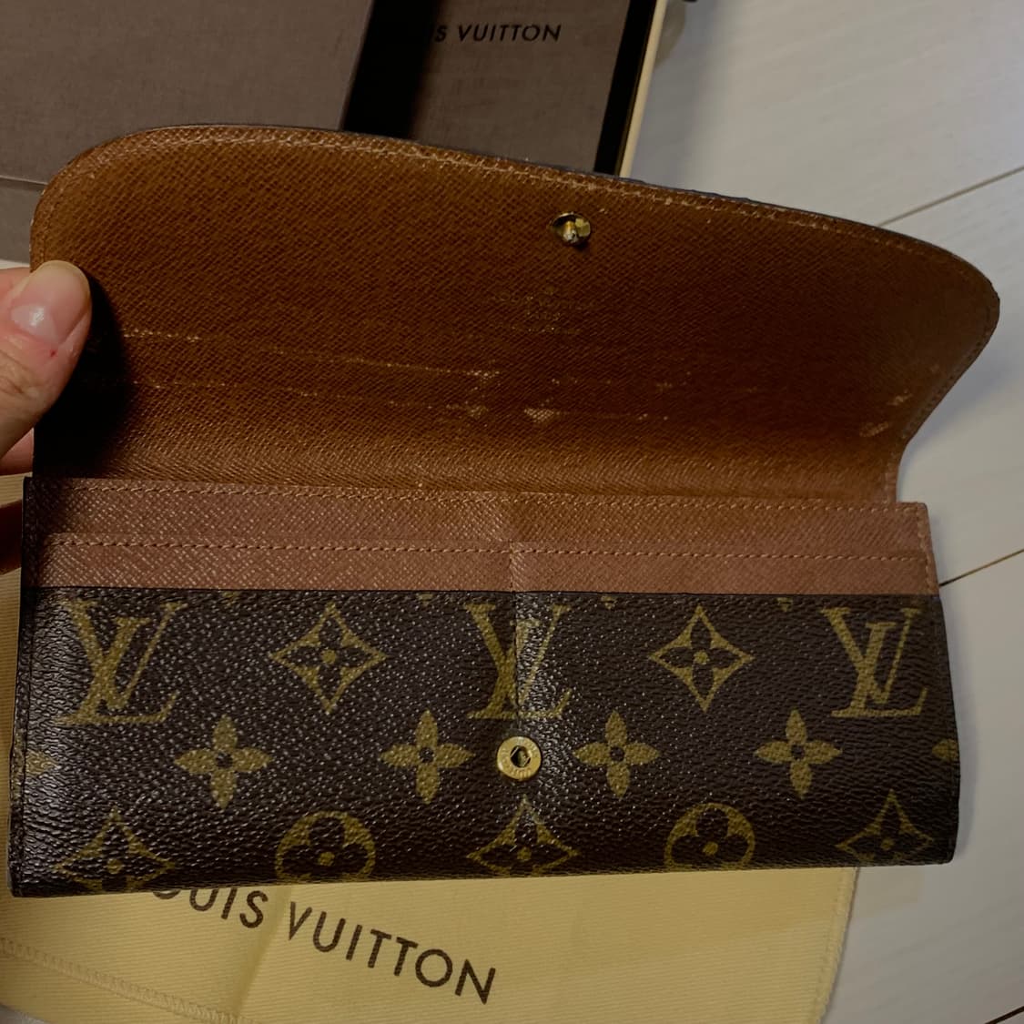 루이비통 장지갑 상품이미지4