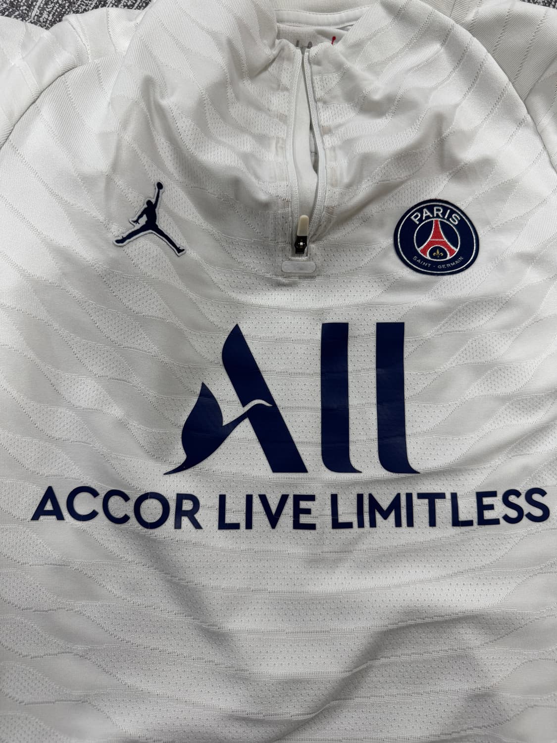 나이키 파리생제르망x조던 adv 드릴탑 상품이미지5