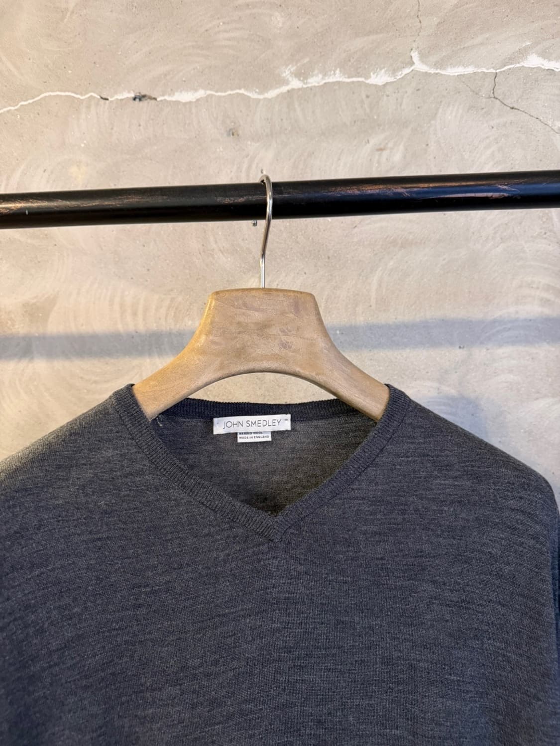 존스메들리 브이넥 니트 100 상품이미지3