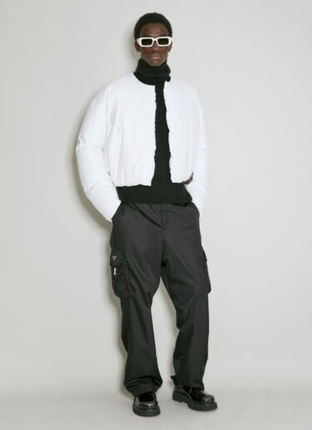 프라다 봄버 (거의 새제품)남자L 상품이미지1