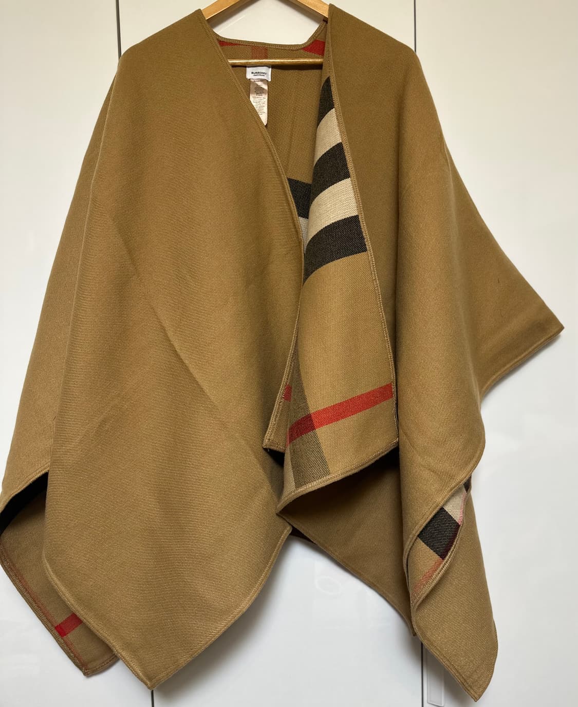 버버리 브라운 체크 캐시미어100케이프 상품이미지1