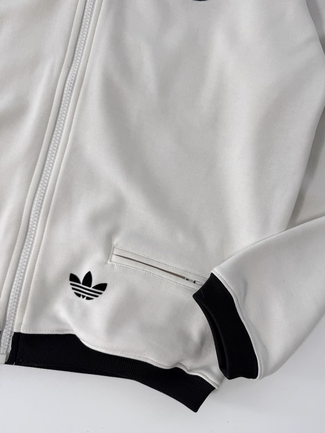 아디다스 00‘s 독일 흰 검 게르트 뮐러 파이어버드 트랙 져지  Pri 상품이미지4