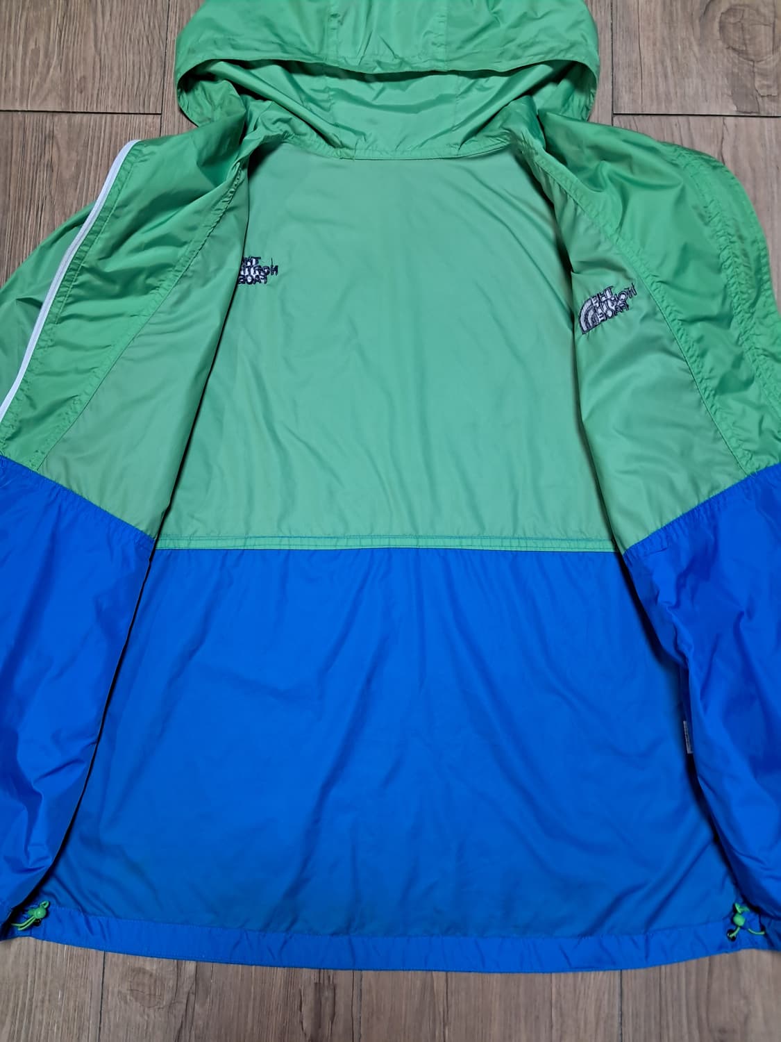 노스페이스 바람막이 남성100  상품이미지5