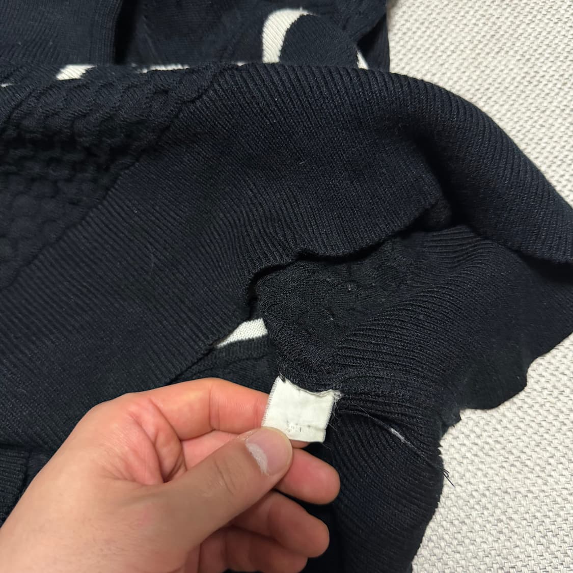 베르사체 빈티지 로고 니트 스웨터 상품이미지4