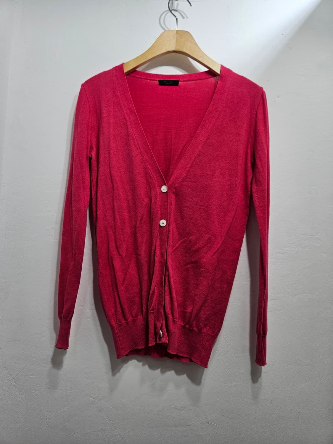 다홍색 브이넥 가디건 상품이미지1