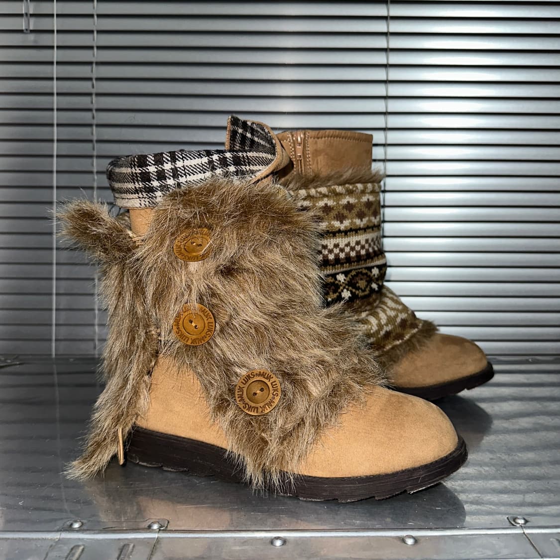 00s MUK LUKS 무크룩스 퍼 랩 부츠 풀박스 상품이미지4