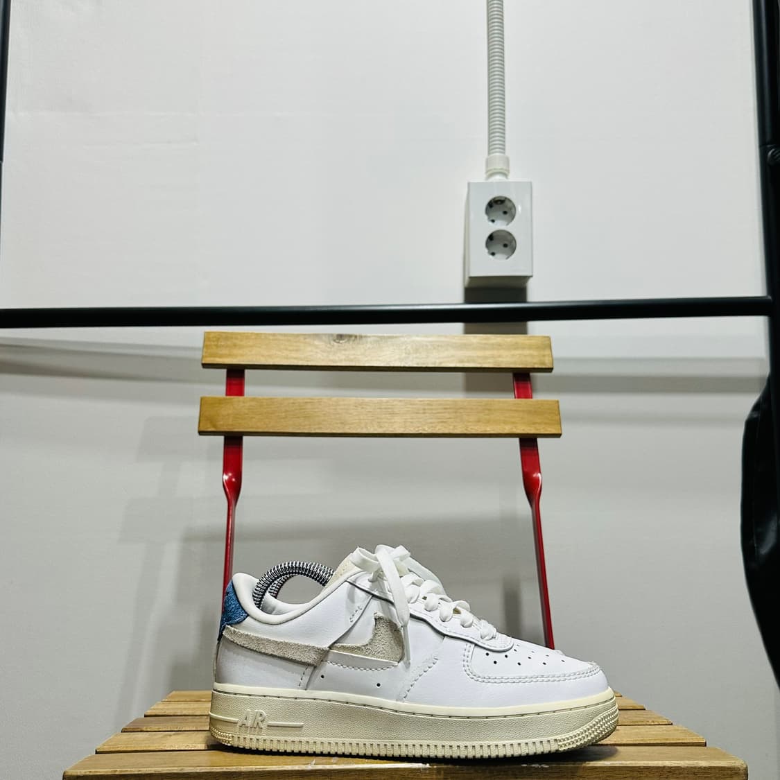 230) 나이키 운동화 여성 여자 신발 에어 포스 1 LXX 상품이미지1