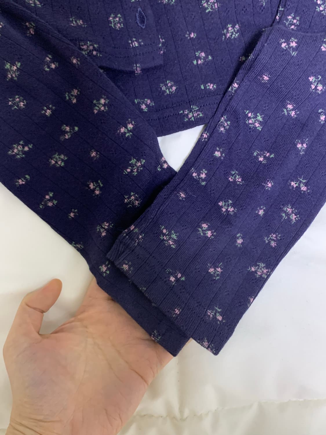 프롬뮤즈 플라워 펀칭 가디건 세트 네이비 상품이미지7