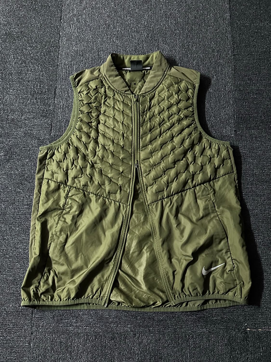 Nike 에어로로프트 다운 퀼팅 베스트 상품이미지4