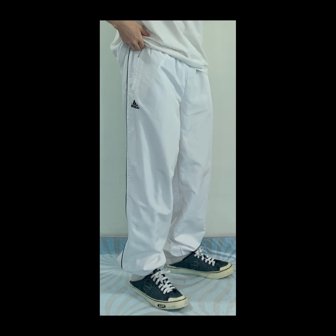 아디다스 화이트 조거팬츠 상품이미지2