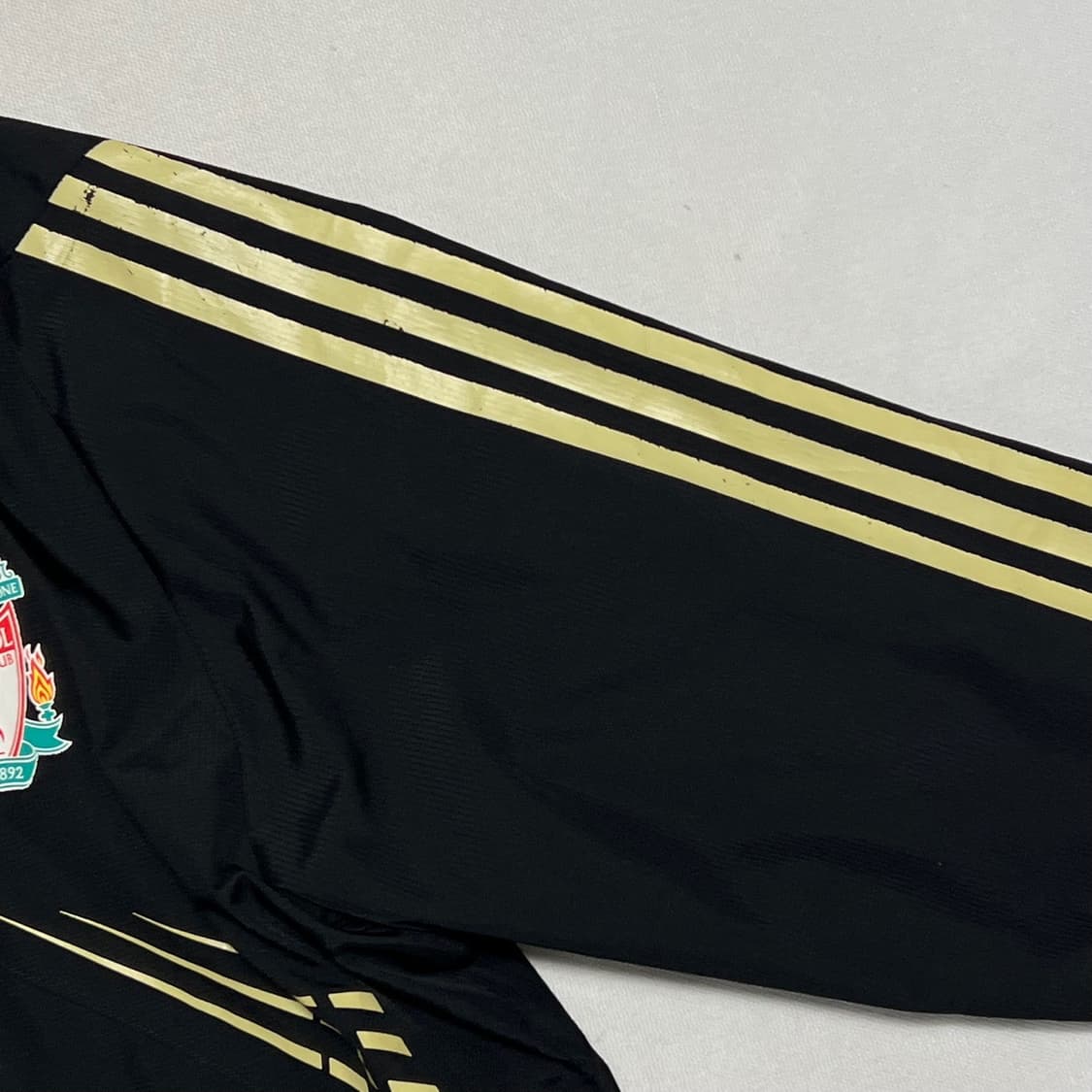 100 아디다스 리버풀 골드라인 후드 바람막이 상품이미지6