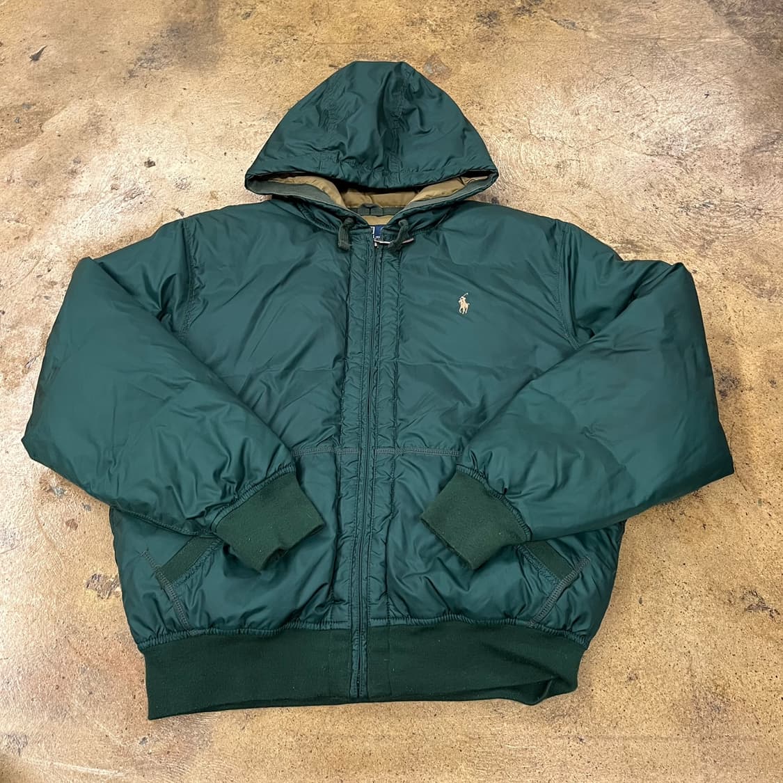 폴로 랄프로렌 딥 그린 베이지 숏패딩  상품이미지2