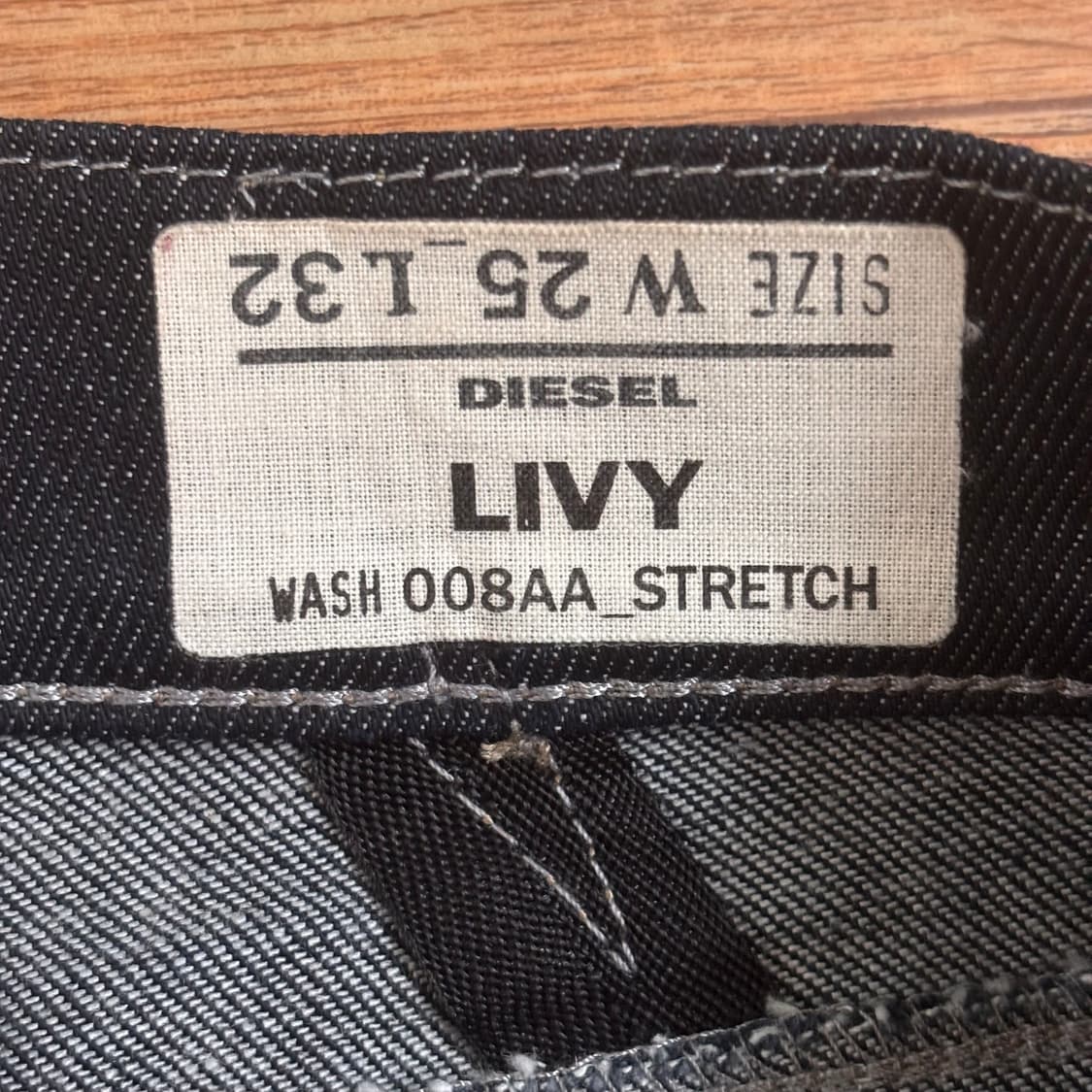 디젤 25 데님 LIVY 슬림 캐럿핏 청바지 진청 수입 정품 상품이미지4